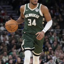 Dans le champ de bataille du basket-ball compétitif, l'échec du jeu est le péché originel